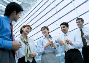 スニーカーの購入にはチャプターワールドがおすすめ